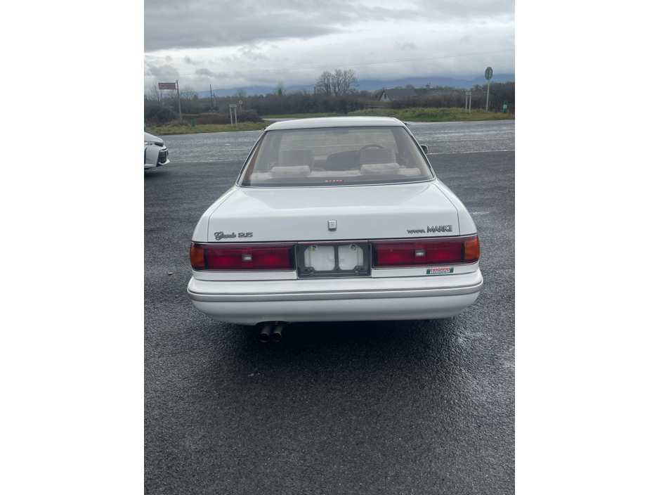1991 Toyota Mark II - image 7