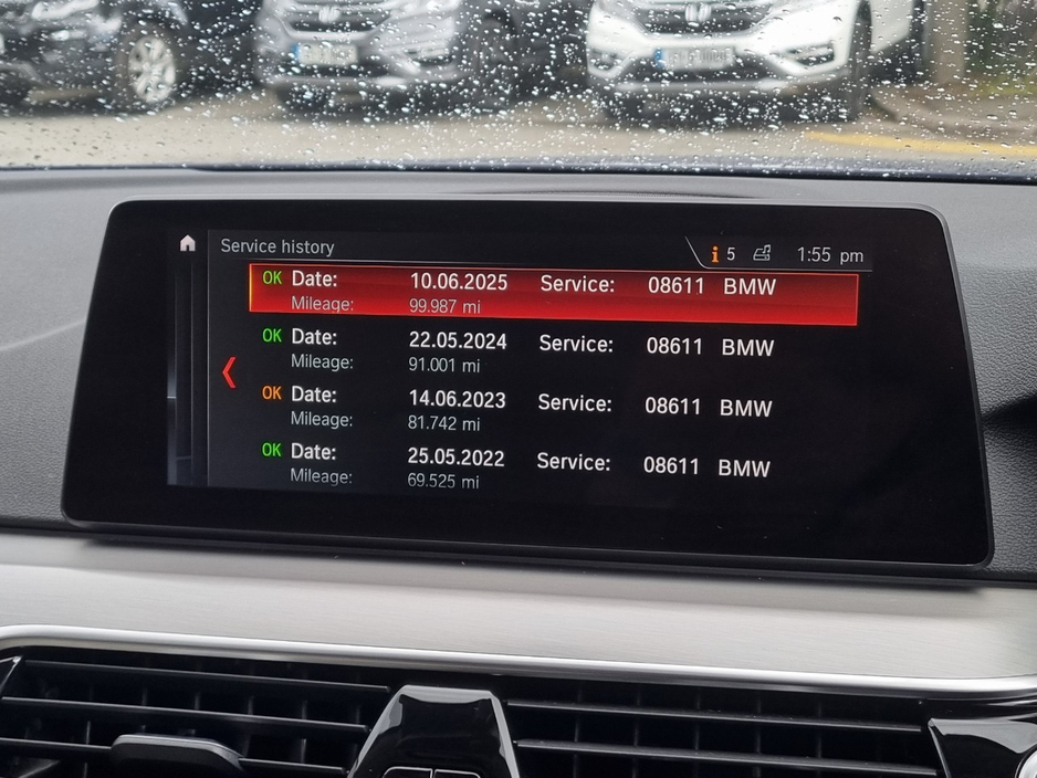 2019 BMW 5 Series - image 22