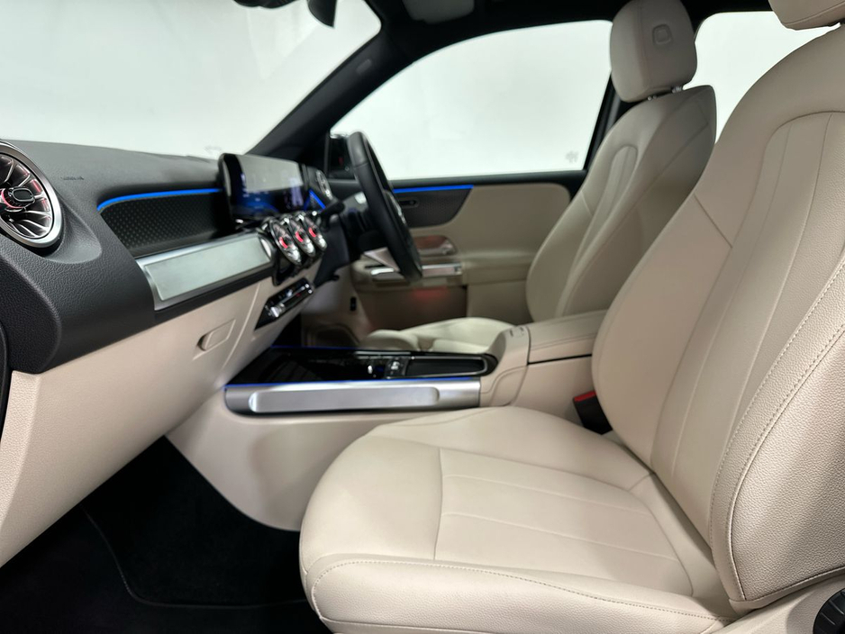 2025 Mercedes-Benz GLB GLB200 D Progressive Line + *Saving €8,748 from new price* €61,900