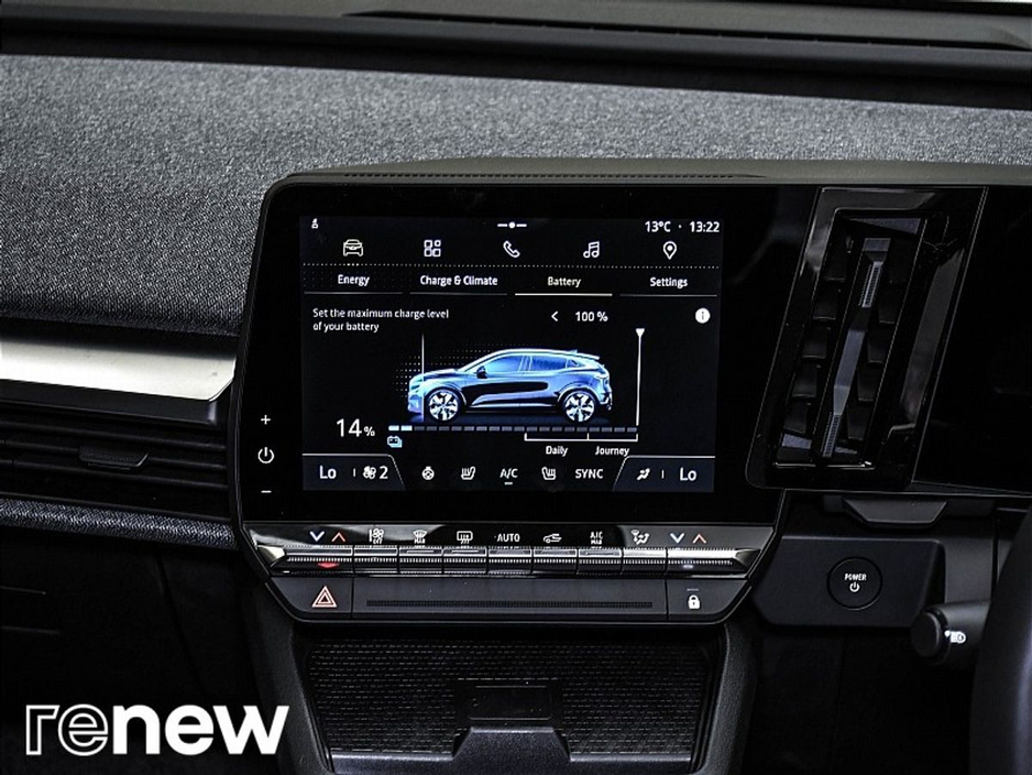 2024 Renault Megane E-Tech Techno EV60 220hp €29,900