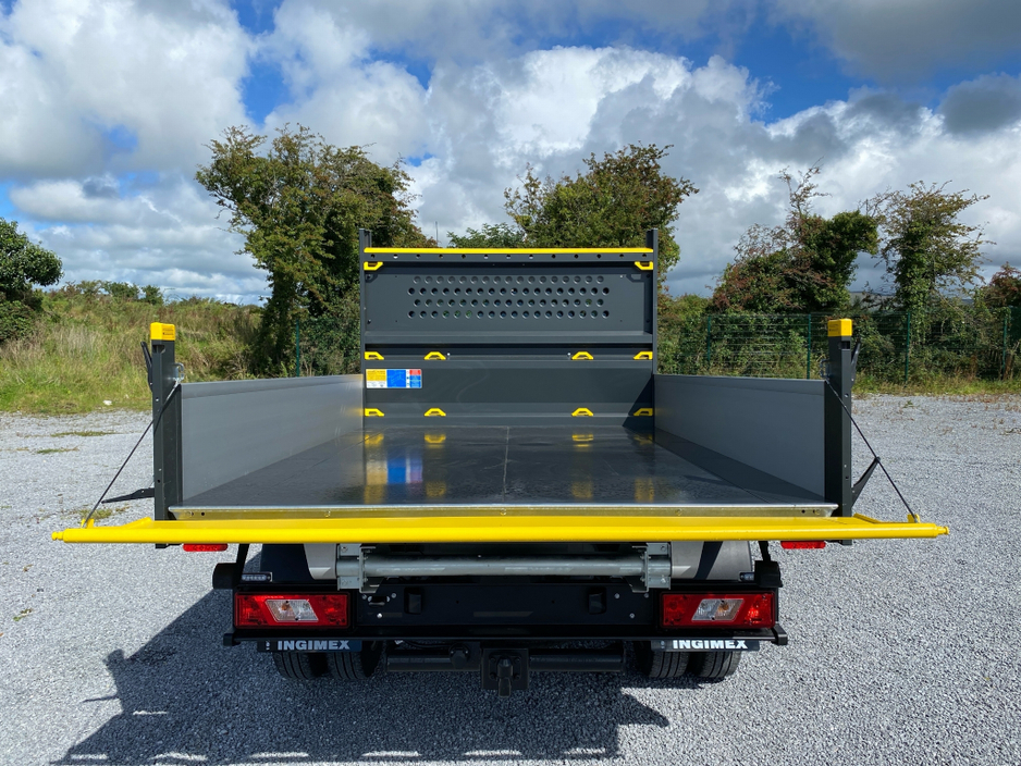 2026 Ford Transit - image 20