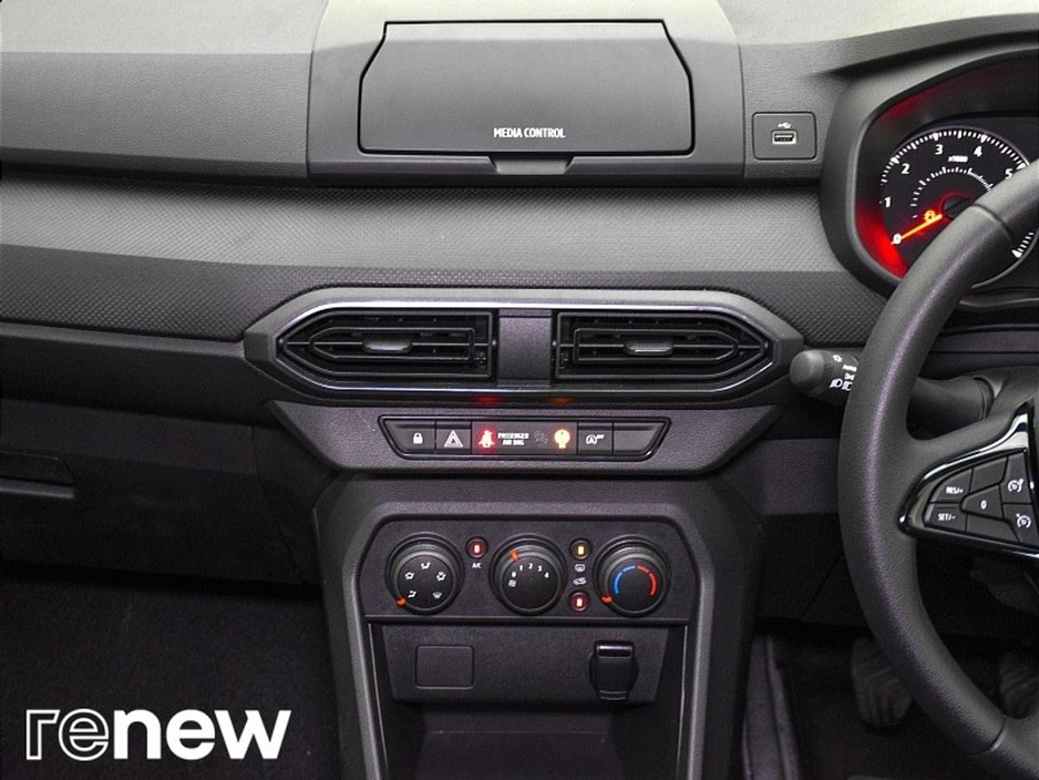 2023 Dacia Sandero TCe 90 Essential €15,990