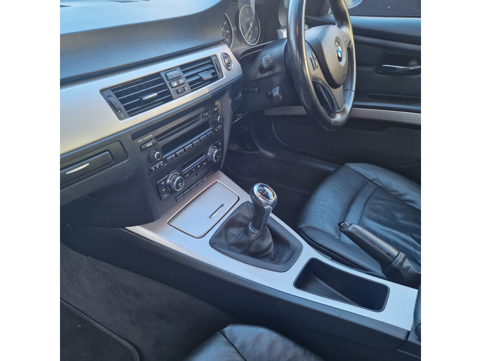 2012 BMW 3 Series 320D SE €8,450