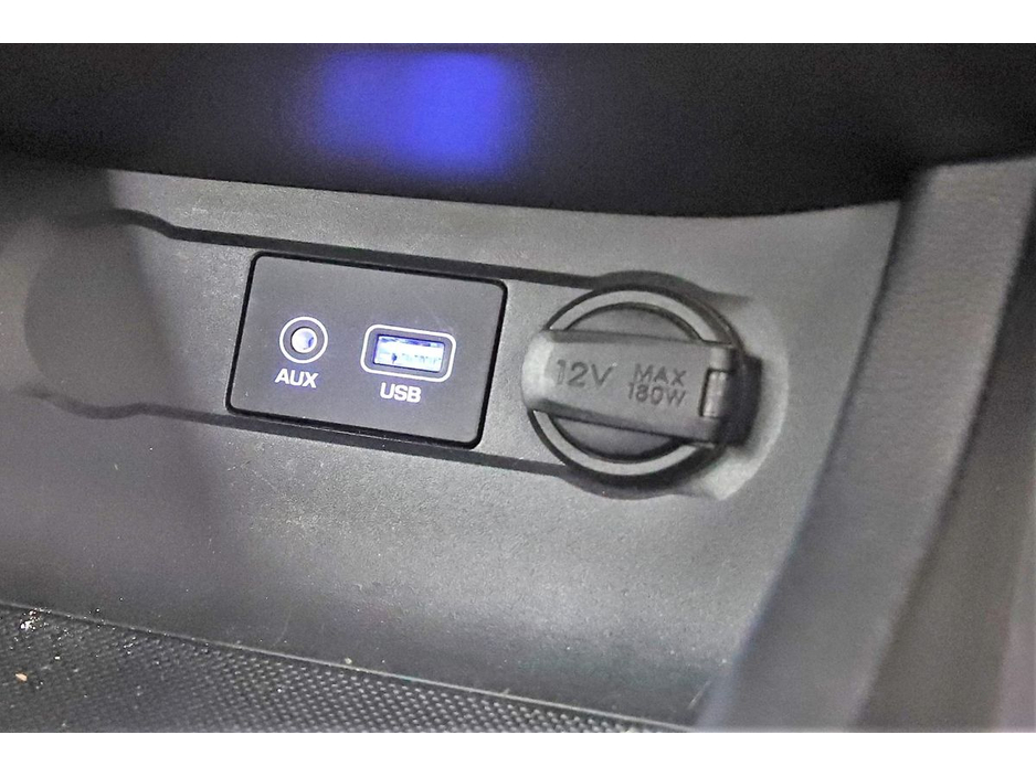 2018 Hyundai i20 - image 20