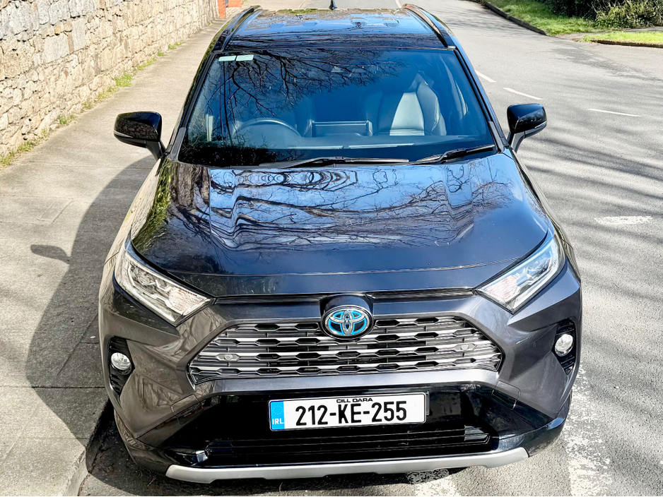 2021 Toyota Rav4 - image 12