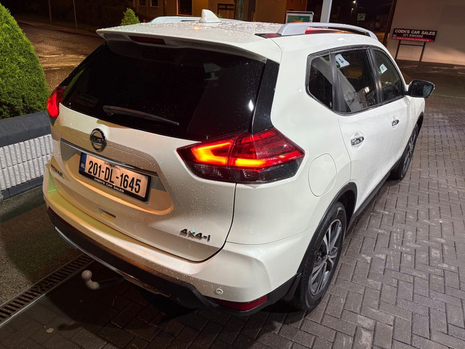 2020 Nissan X-Trail - image 9