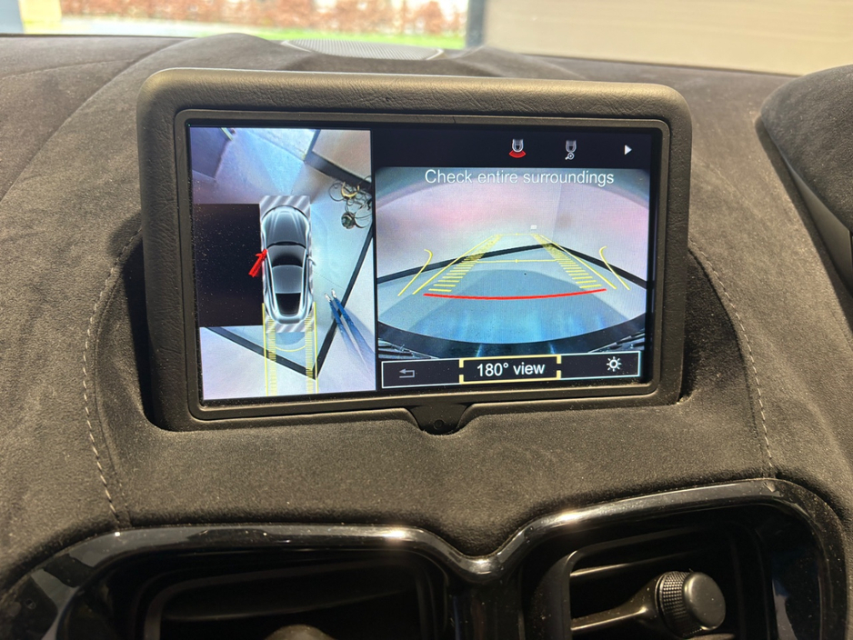 2020 Aston Martin Vantage - image 11