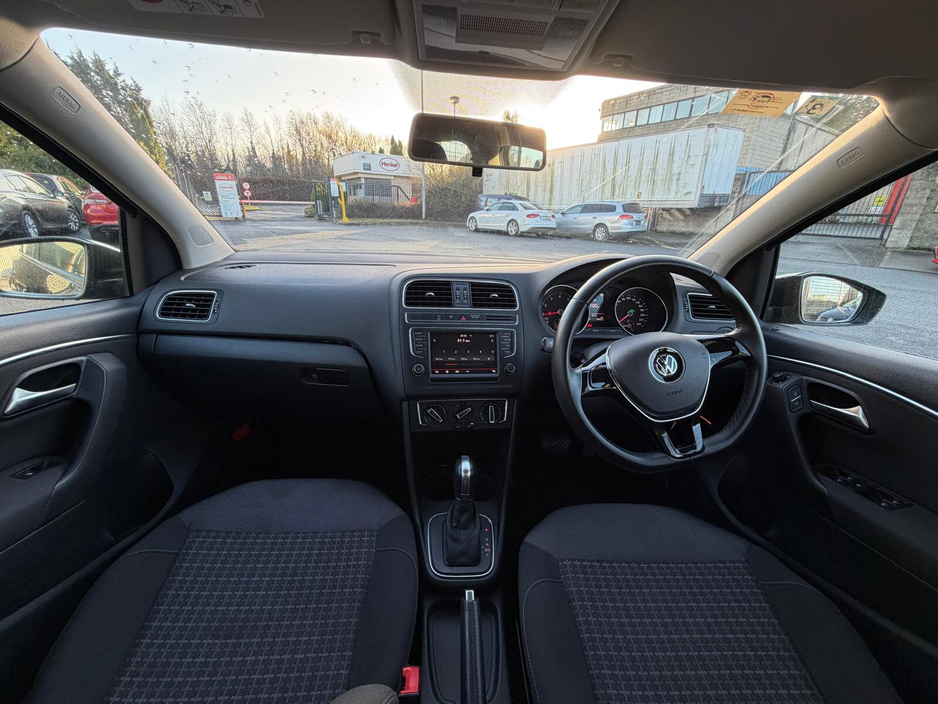 2015 Volkswagen Polo  €10,499