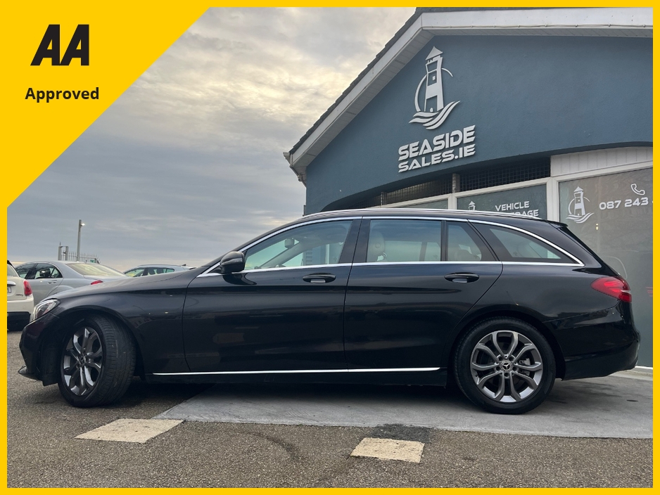 2017 Mercedes-Benz C Class - image 2