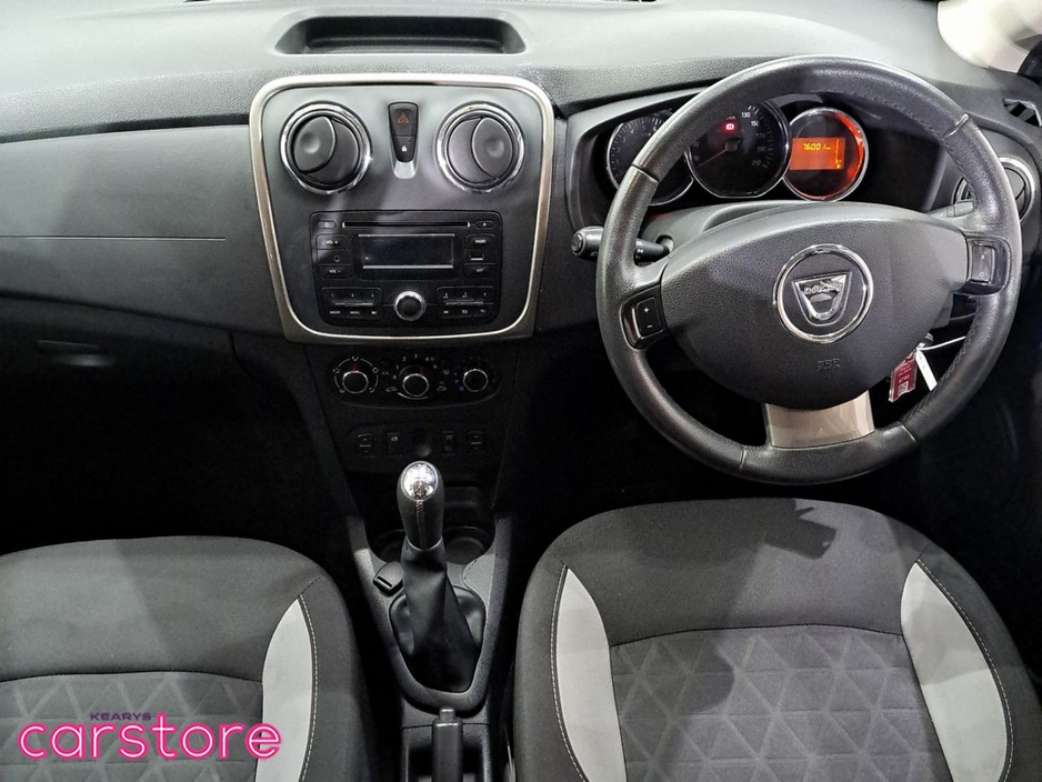 2015 Dacia Sandero Stepway TCe 90 S&S SIGNATURE €10,380