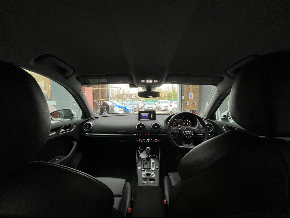 2020 Audi A3 €21950! 2020 AUDI A3 SPORT TFSI  1.4 / CRUISE CONTROL / REVERSE CAMERA / ELECTRIC HEATED SEATS AND MORE €21,950