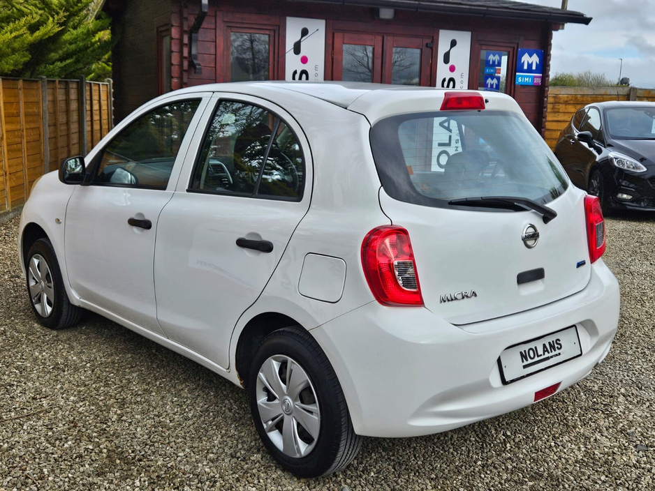 2013 Nissan Micra - image 21