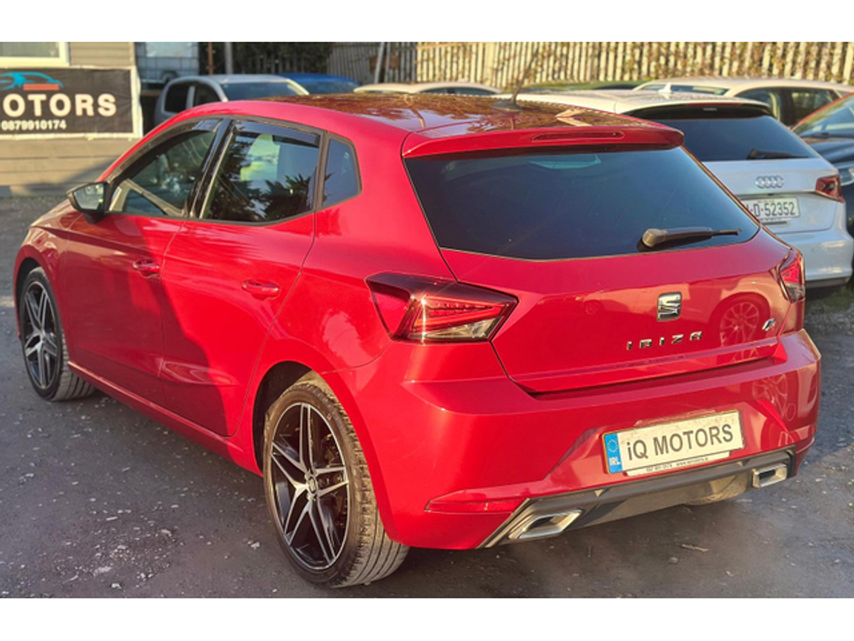 2021 SEAT Ibiza - image 12