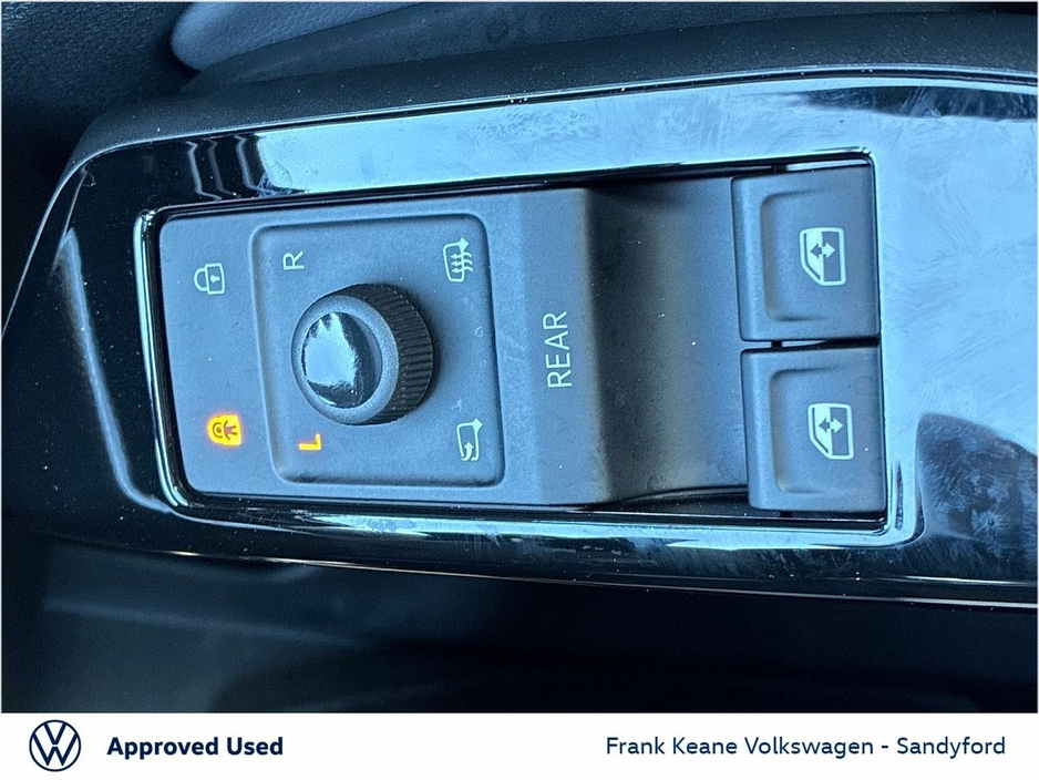 2025 Volkswagen ID.5 21" Alloys - Pro Match 286 Pro Performance 7 @Frank Keane Volkswagen South Dublin 7kWh Battery Auto €38,995