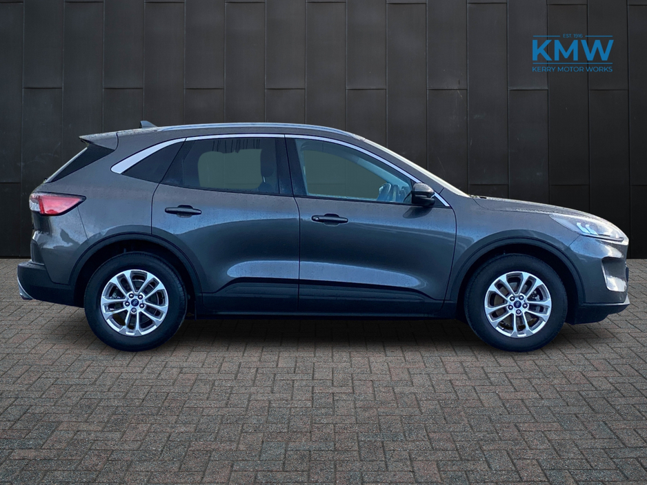 2022 Ford Kuga Titanium 1.5 120BHP €28,950