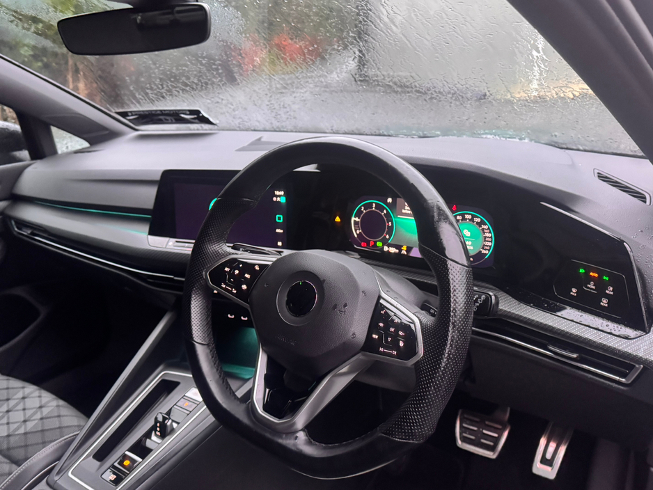 2020 Volkswagen Golf  €32,950