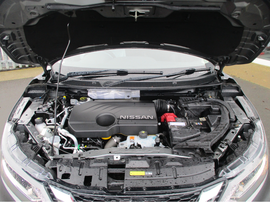 2020 Nissan Qashqai - image 23