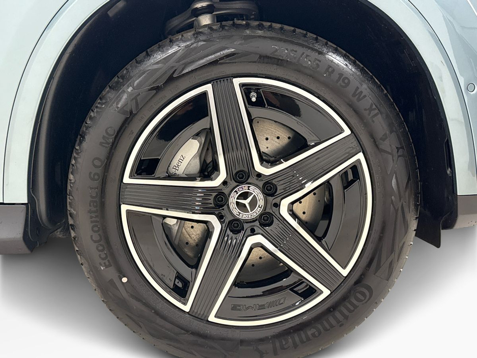 2026 Mercedes-Benz GLC Class - image 7