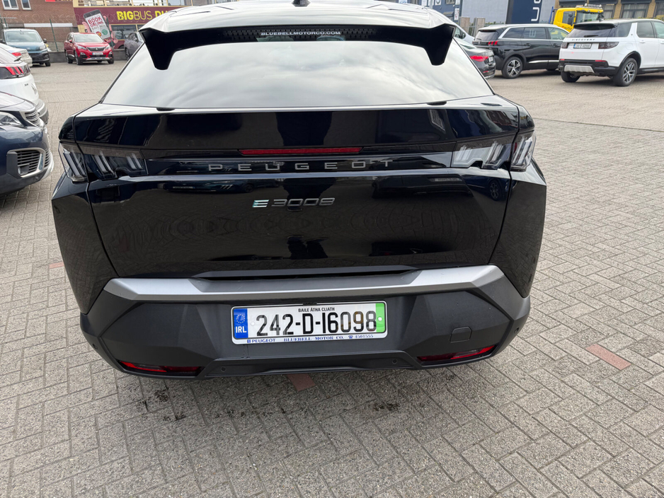 2024 Peugeot 3008 - image 6