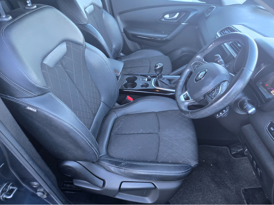 2020 Renault Kadjar - image 15