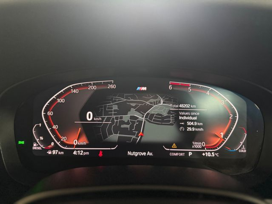 2020 BMW 5 Series - image 14