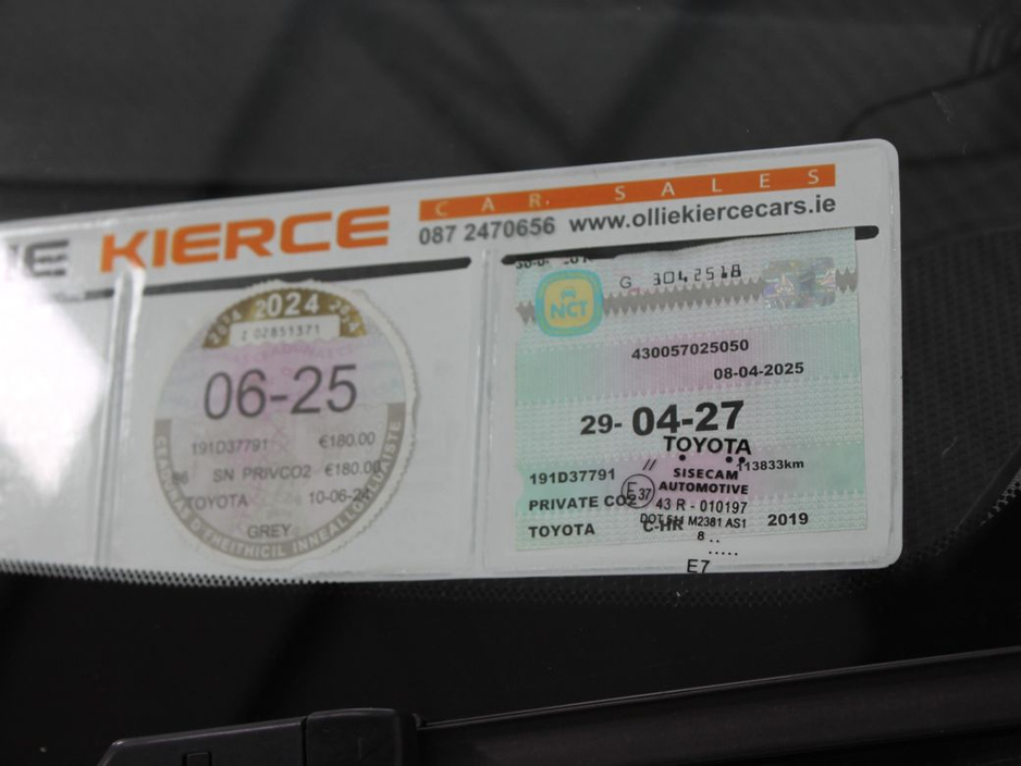 2019 Toyota C-HR - image 10