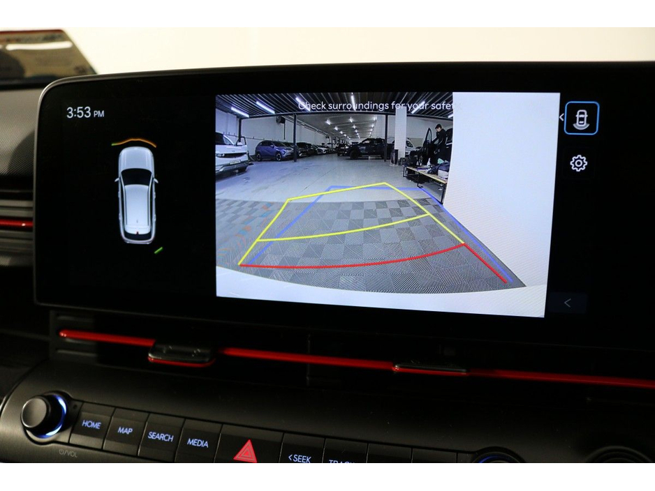 2025 Hyundai Kona - image 19