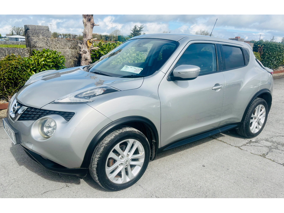 2015 Nissan Juke - image 3