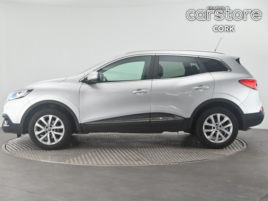 2016 Renault Kadjar - image 6
