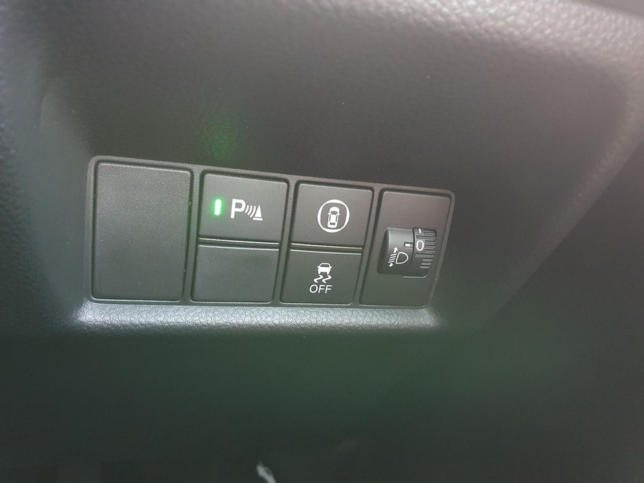 2020 Honda Jazz - image 12