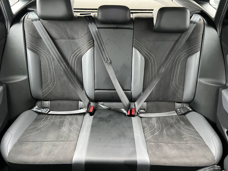 2023 Volkswagen ID.4 PURE LIFE 52KWH // HEATED SEATS // APPLE CARPLAY/ANDROID AUTO // DIGITAL CLUSTER €22,900