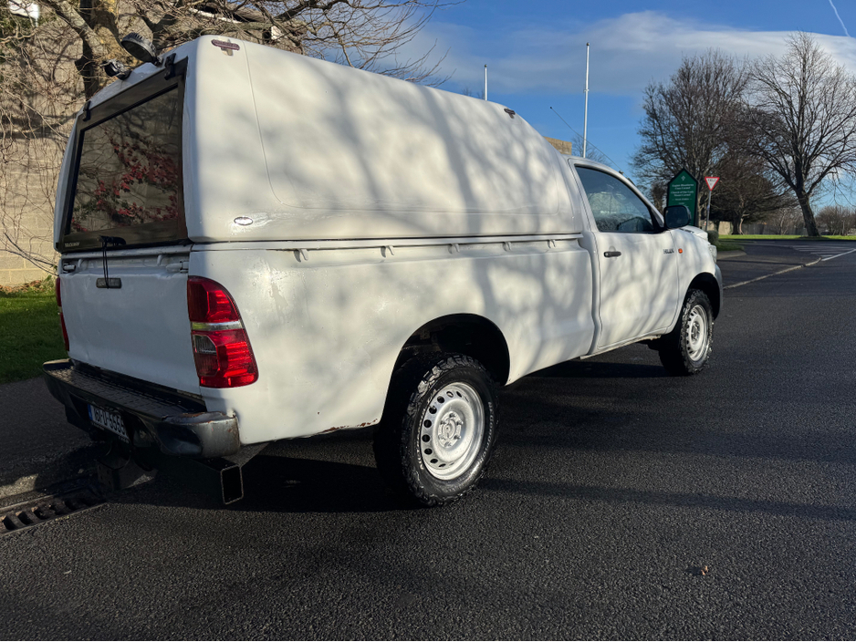2016 Toyota Hilux ACTIVE D-4D 4X4 S/C HL2 2DR €7,950