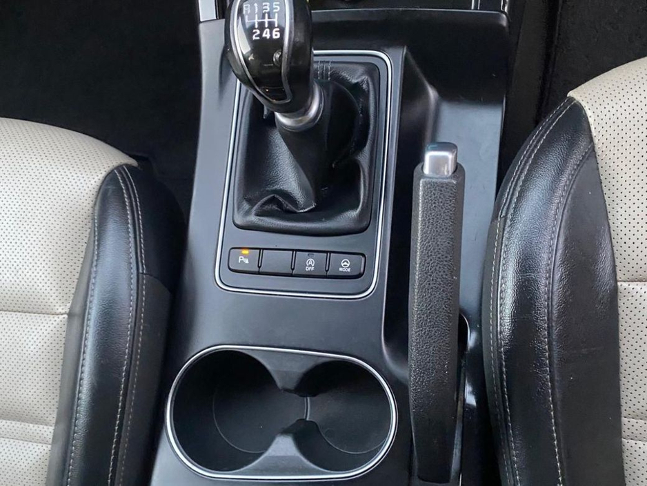 2019 Kia Sorento 7 Seater 2.2D Premium Spec IMMACULATE CONDITION* Privacy Glass, Rear Spoiler, Sat Nav, Heated Seats, Electric Seats, Cruise Control, Electric Windows, €27,900