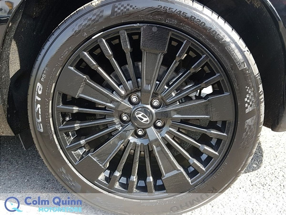 2024 Hyundai Santa Fe - image 5