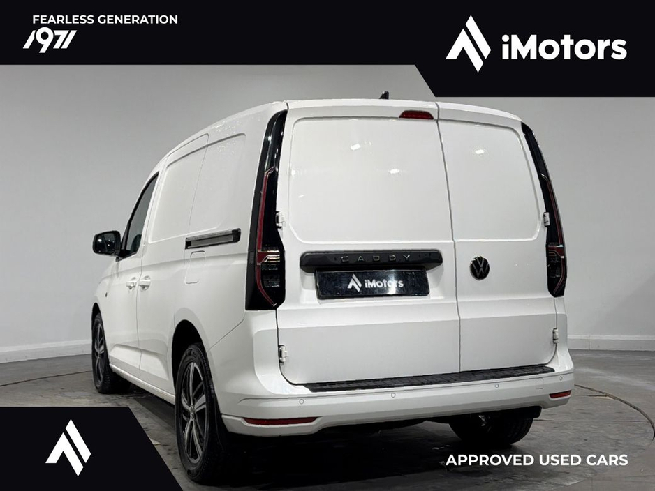 2021 Volkswagen Caddy - image 6