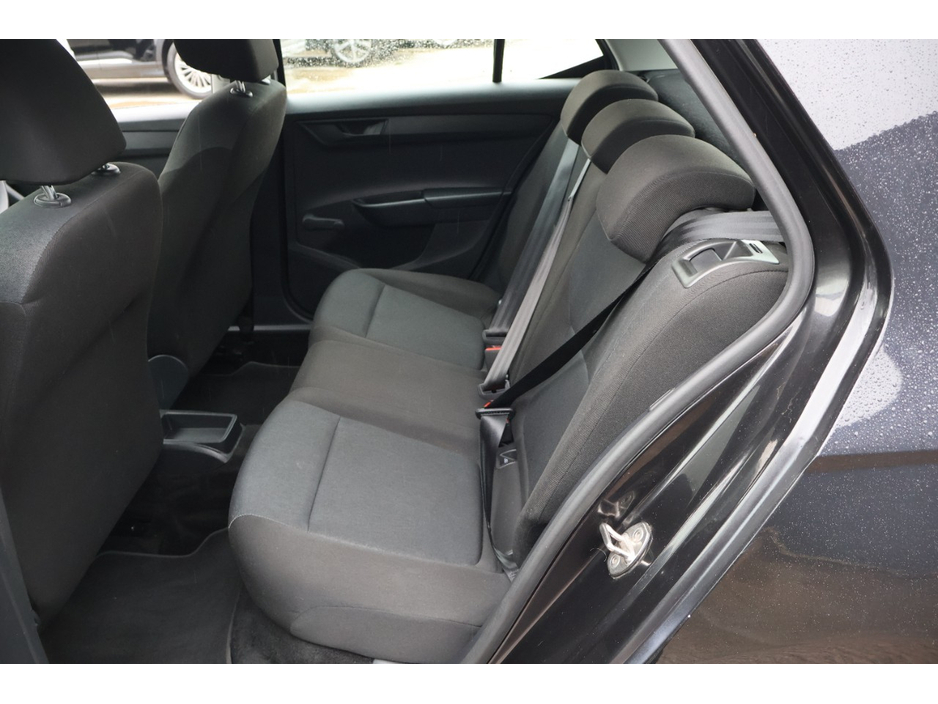 2020 Skoda Fabia - image 20