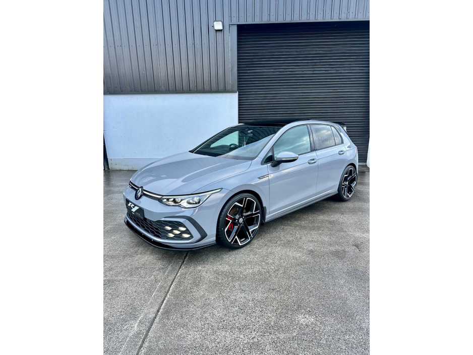 2024 Volkswagen Golf  €45,995