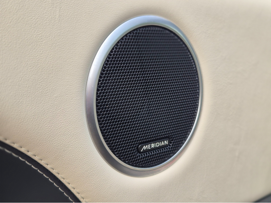 2022 Land Rover Range Rover Sport 2.0 P400E HSE €54,995