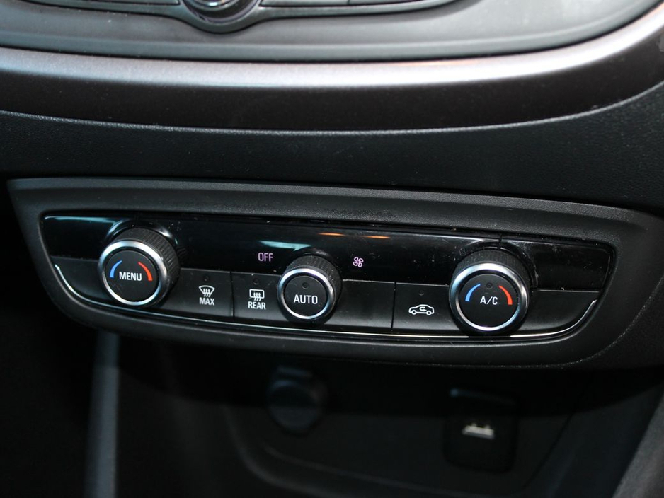 2018 Opel Crossland X SE 1.6cdti 99PS 5DR €13,750