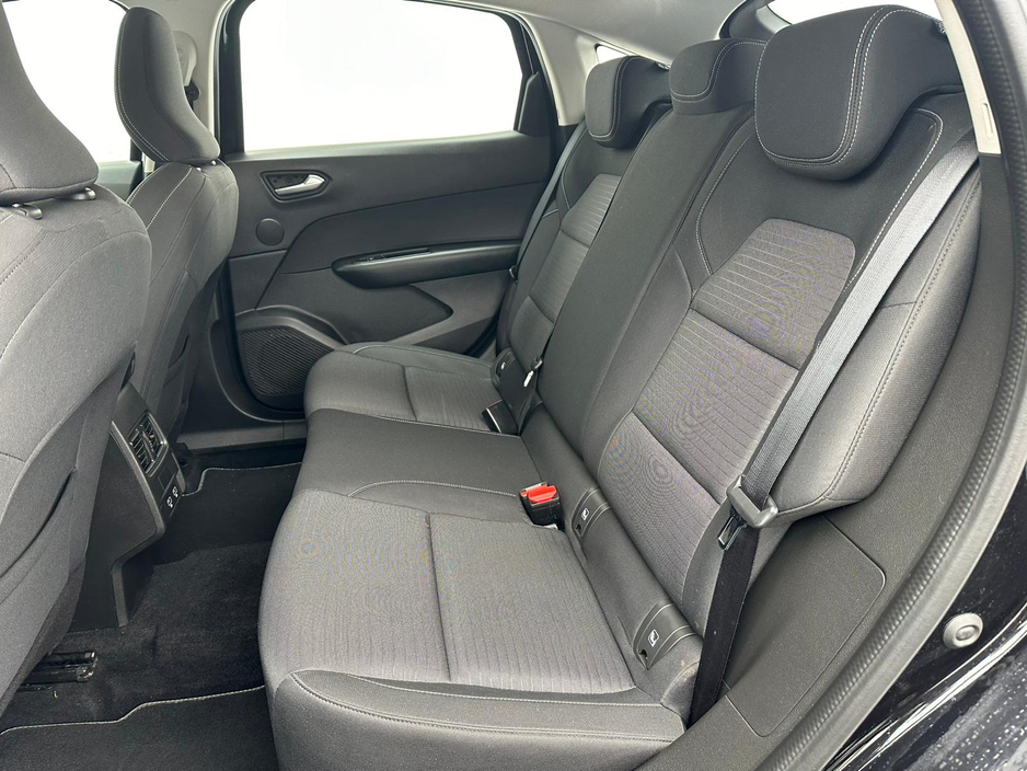 2023 Renault Arkana - image 20