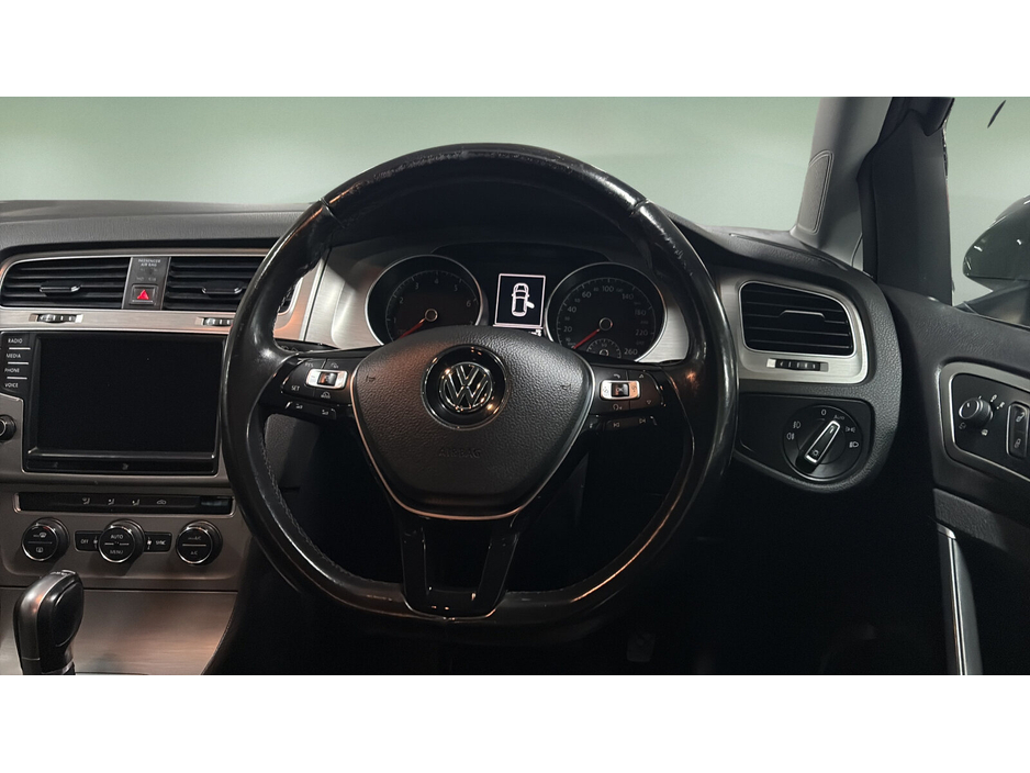 2017 Volkswagen Golf 1.2TSI 3DR 85HP Trendline €12,900