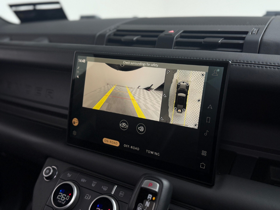 2023 Land Rover Defender X P400E FLAGSHIP MODEL €87,990