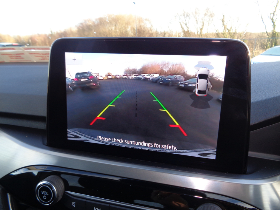 2023 Ford Kuga - image 16