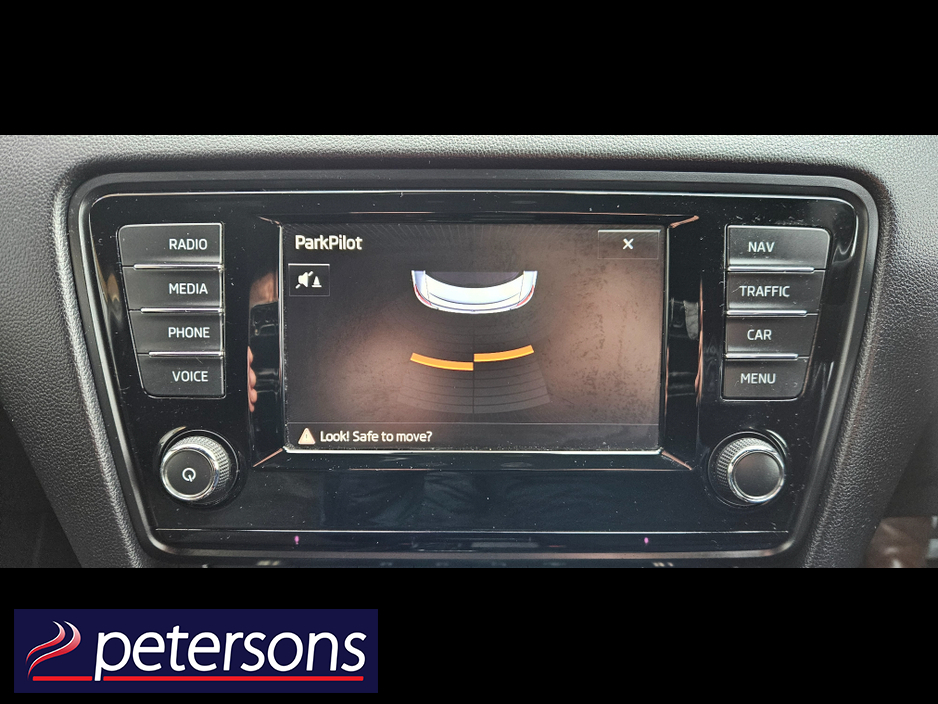 2016 Skoda Octavia - image 31