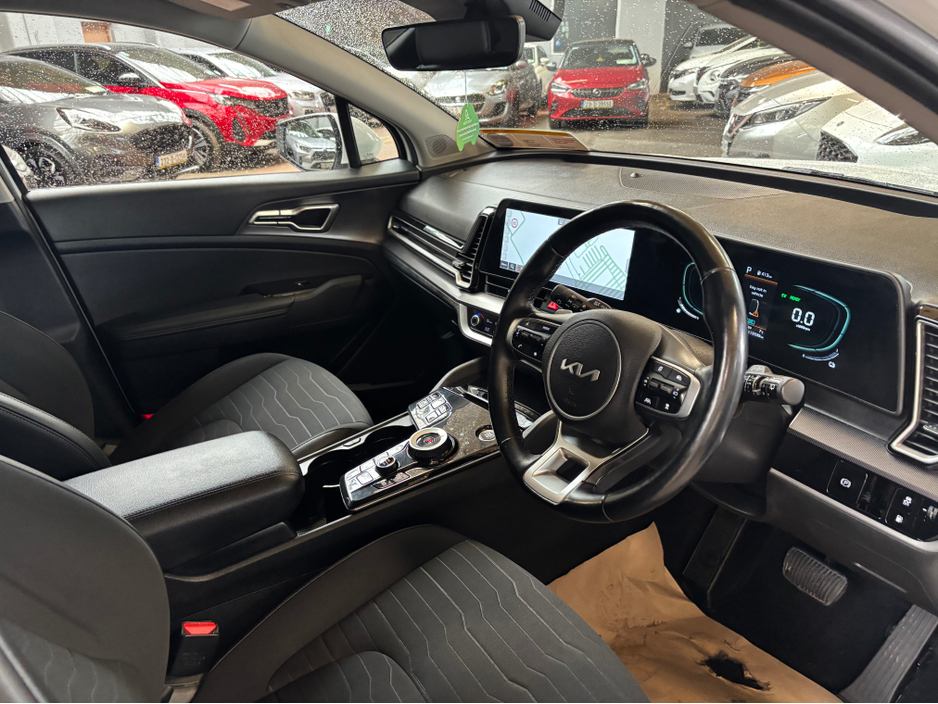 2023 Kia Sportage - image 21