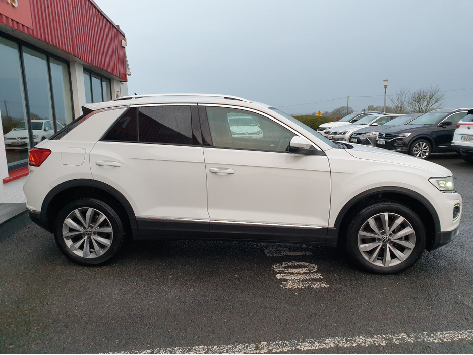 2021 Volkswagen T-Roc 2.0TDI DESIGN AUTO €26,950