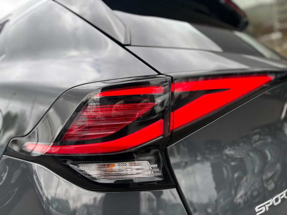 2024 Kia Sportage - image 12