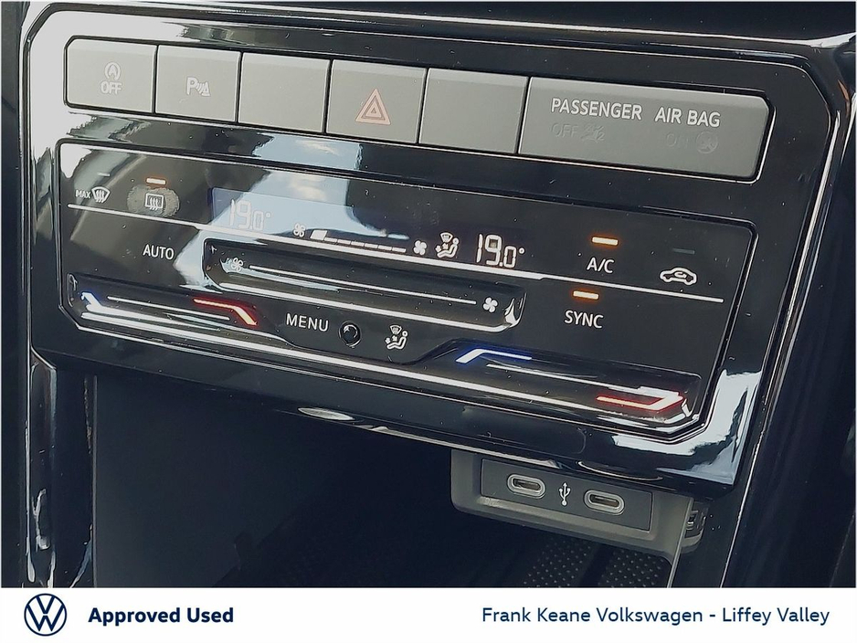 2025 Volkswagen T-Cross EDITION 75 1.0TSI 95BHP *PURE WHITE* *DELIVERY KMS* *252D REG* *BIG SAVINGS VS NEW CAR* *WHILE STOCKS LAST* *PCP 3 YRS FROM €276PM* €29,995