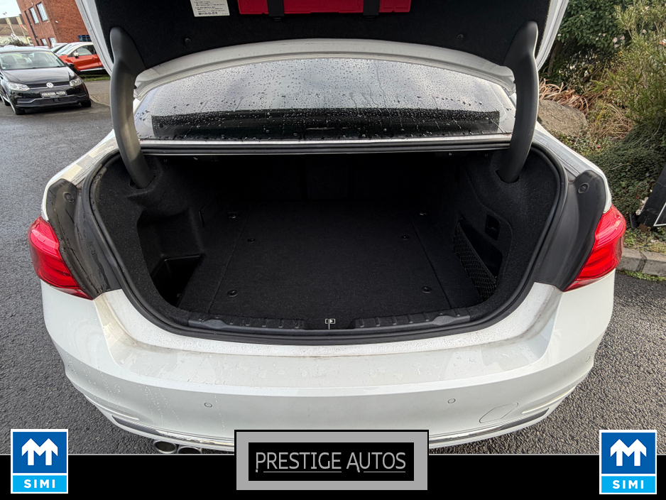 2018 BMW 3 Series 330 E LUXURY MODEL ONLY 52000 KLM *CAR ID 28*