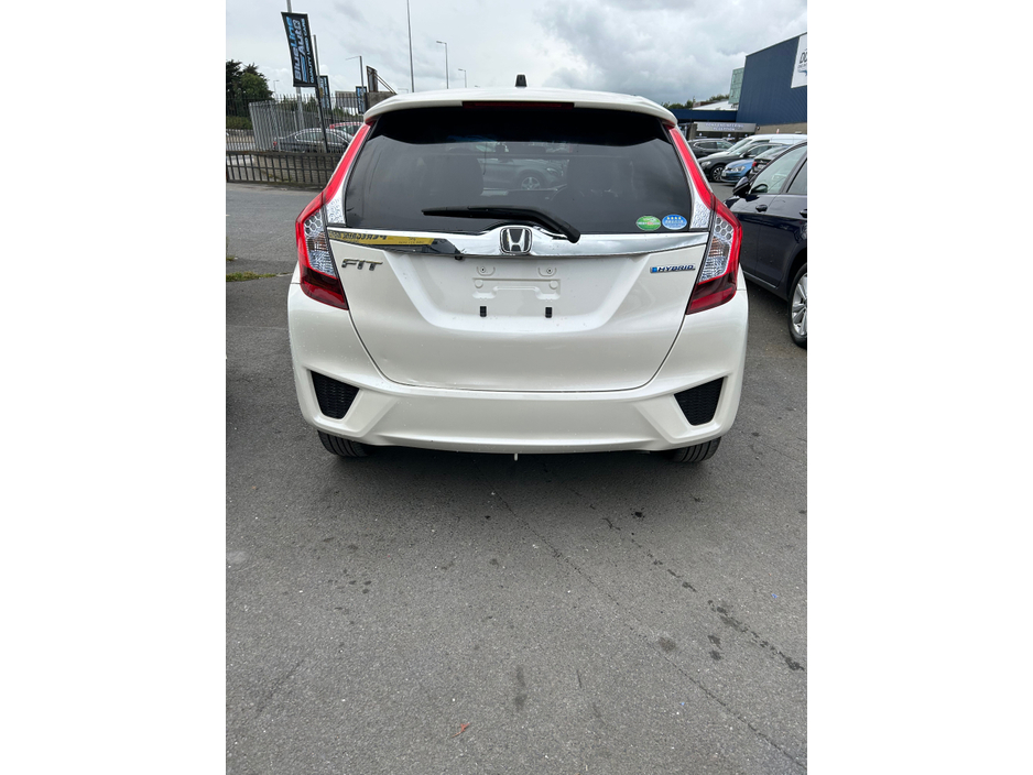 2019 Honda Fit Auto Hybrid €13,950